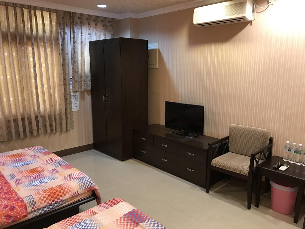 Hefeng Ting Homestay Hengchun Exterior photo